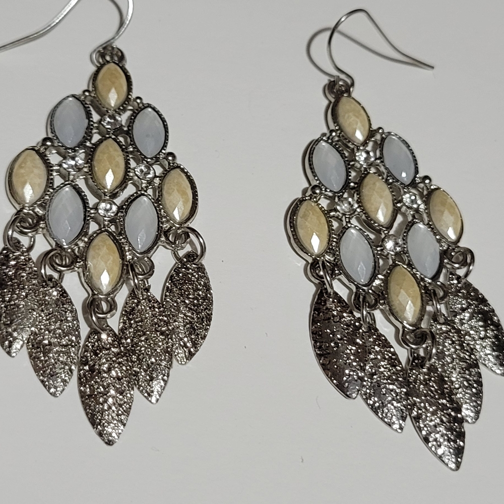 Elegant Silver and Cream Dangle Earrings